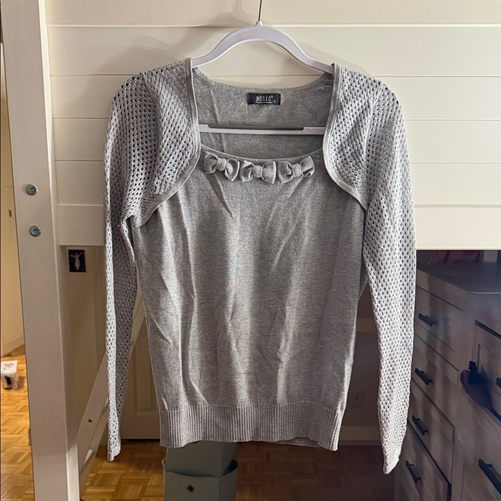 Women’s Euro Light Gray Knit Sweater with Bolero Detail